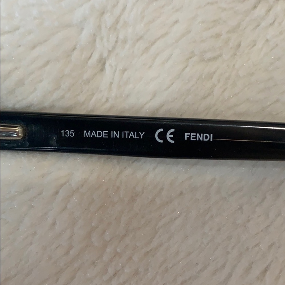 FENDI Eyeglasses Black - Picture 7 of 13